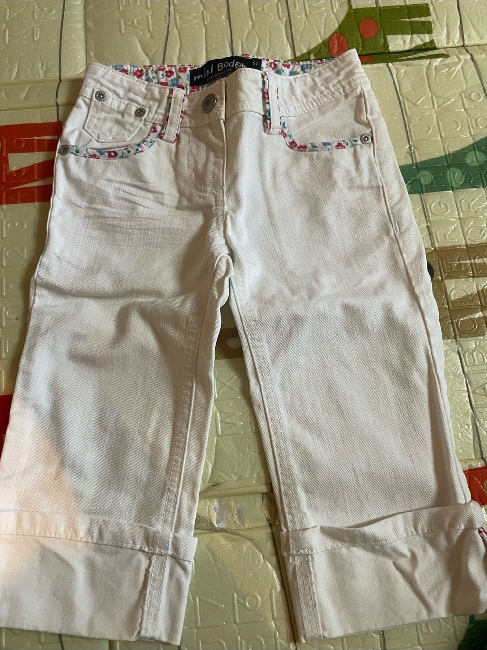 Mini Boden 5y girls white pants